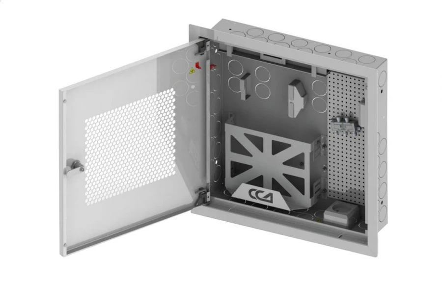 Flat telecommunication built-in cabinet with radio transparent door ??-??? 4+3 patch-cords, divider 1x4 SSD