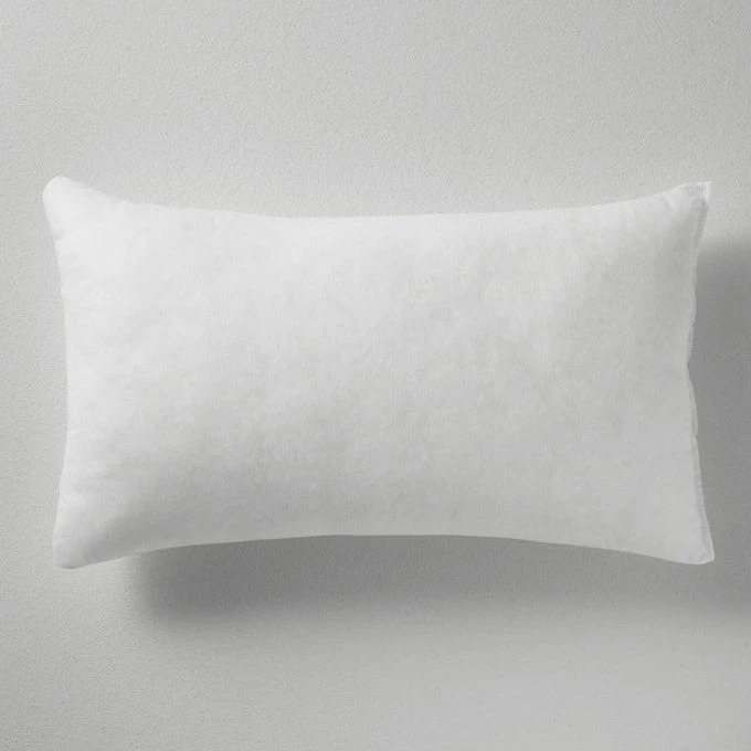 Pillow with synthetic filling 50*60cm