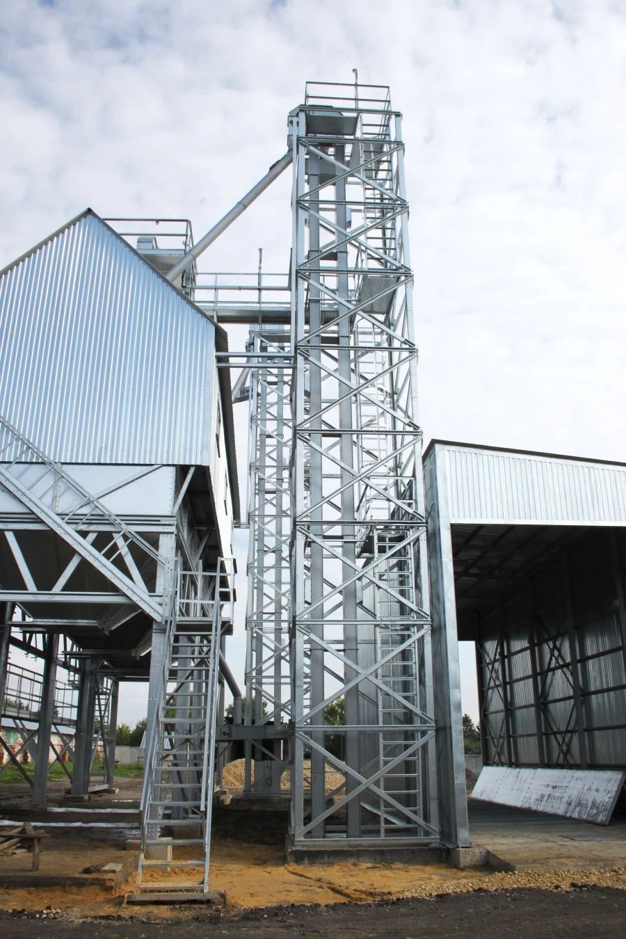 Bucket elevator (noria, type E, NB)