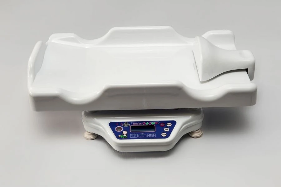 Electronic desktop scales for newborns and children up to one and a half years old VEND-01-"Baby"-15-C-5-Re-A