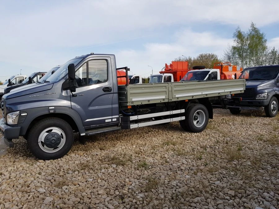 Trucks with spark ignition (flatbed), with tachograph, type 47122, modifications 47122C on the base of GAZ chassis,