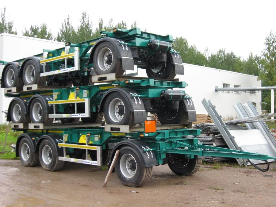 Three-axle container trailer MAW-342