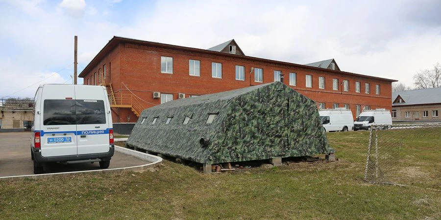 Frame tents