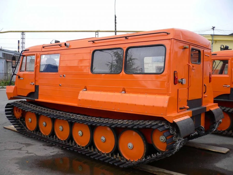 Tracked snowmobiler TTM-3903TP