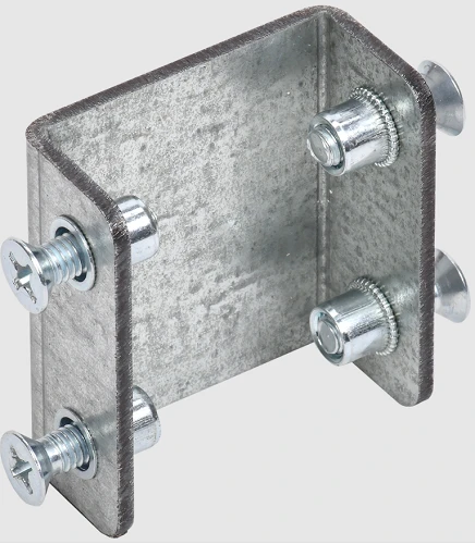 Connecting kit for enclosure