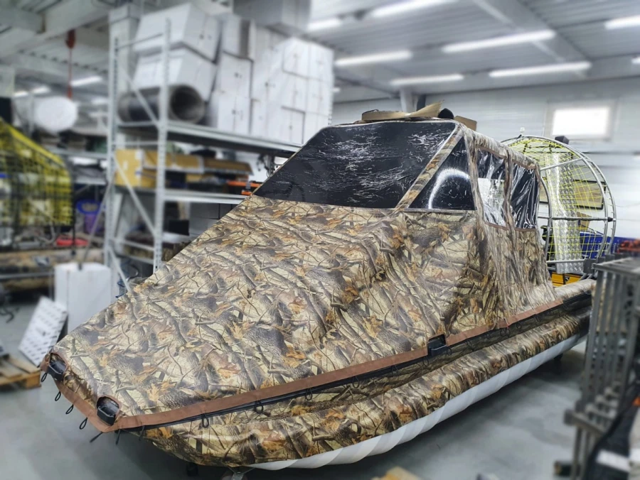 Airboat "Bereg 560" without transom (132 hp)