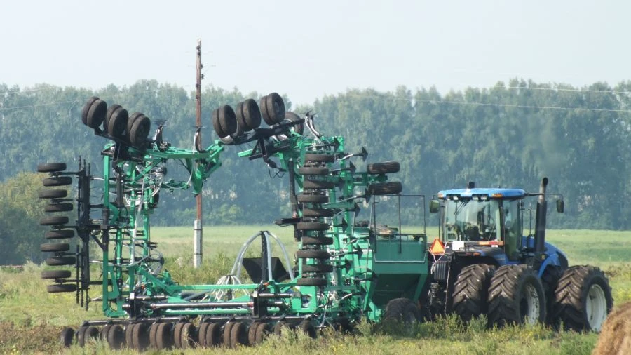 Seeding complex "Kuzbass" PK-15,8