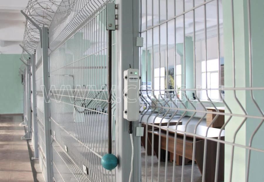 Device for analysing the quality of fence installation "PREPONA-MONTAZH"