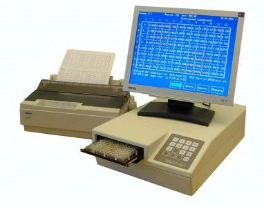 Tablet immunoassay photometer "EFOS 9305".