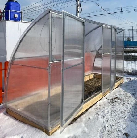 Greenhouse "mini-Sota"