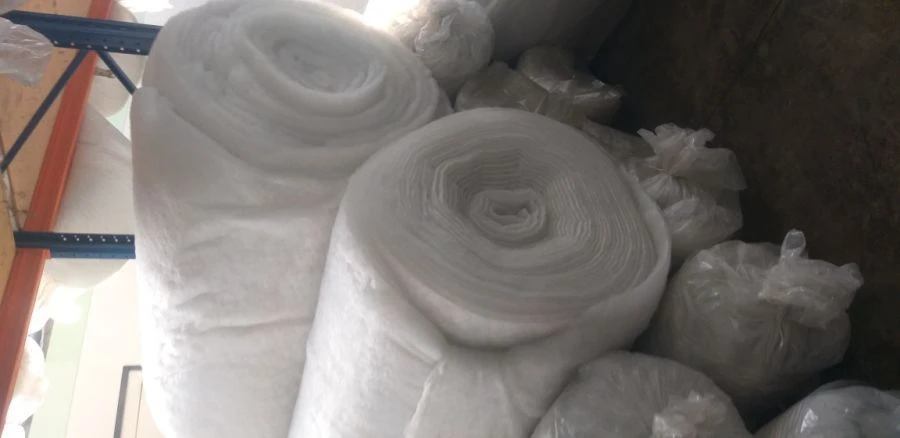 Nonwoven materials of chemical threads:nonwoven bulk fabric "Aerofiber"