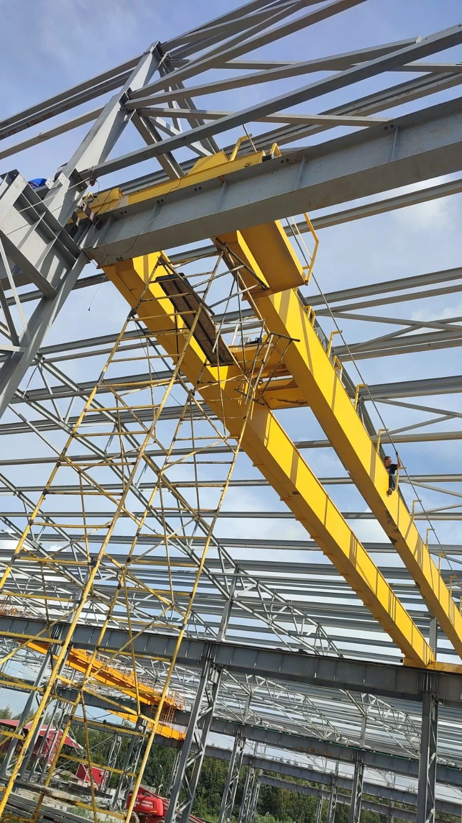 Overhead electric double girder overhead suspension cranes (KMP2) with load-carrying capacity up to 50 tonnes inclusive