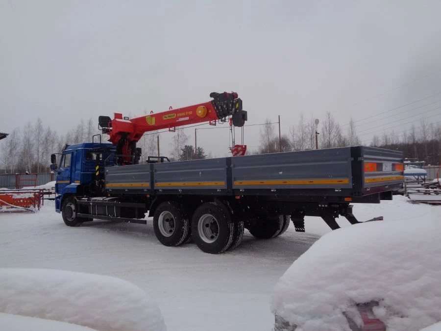 Special purpose vehicle with hydraulic loading crane of MKMA type on the basis of KAMAZ 43118 and its modifications 41K14G-L150