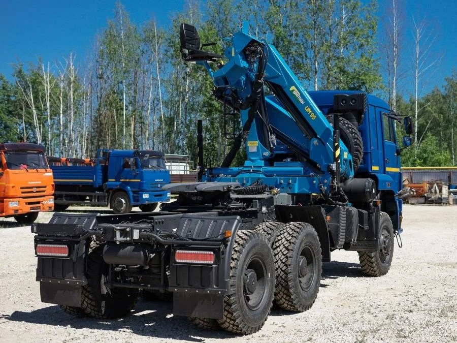 Special purpose vehicle with KMA type hydraulic loading crane on the basis of KAMAZ 53504 and its modifications 51K12N-U5