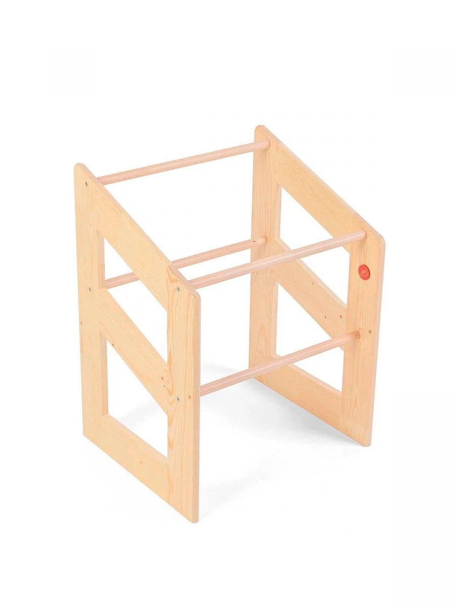 Slanting shelving unit 680x2 containers / Toy Library