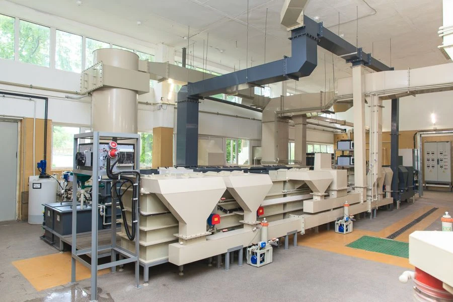 Lines for surface preparation and application of galvanic, chemical and anodising coatings