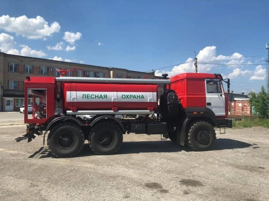 Tank truck for transporting food liquids or technical water ACPT, ACV, AC 4671J7-20 on chassis Ural - 5557-80