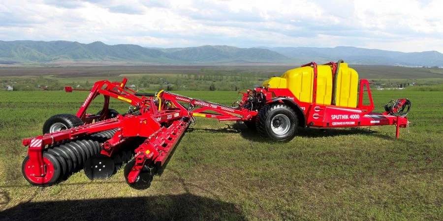 Autonomous system of liquid fertiliser application ASVZHU "SPUTNIK-4000"