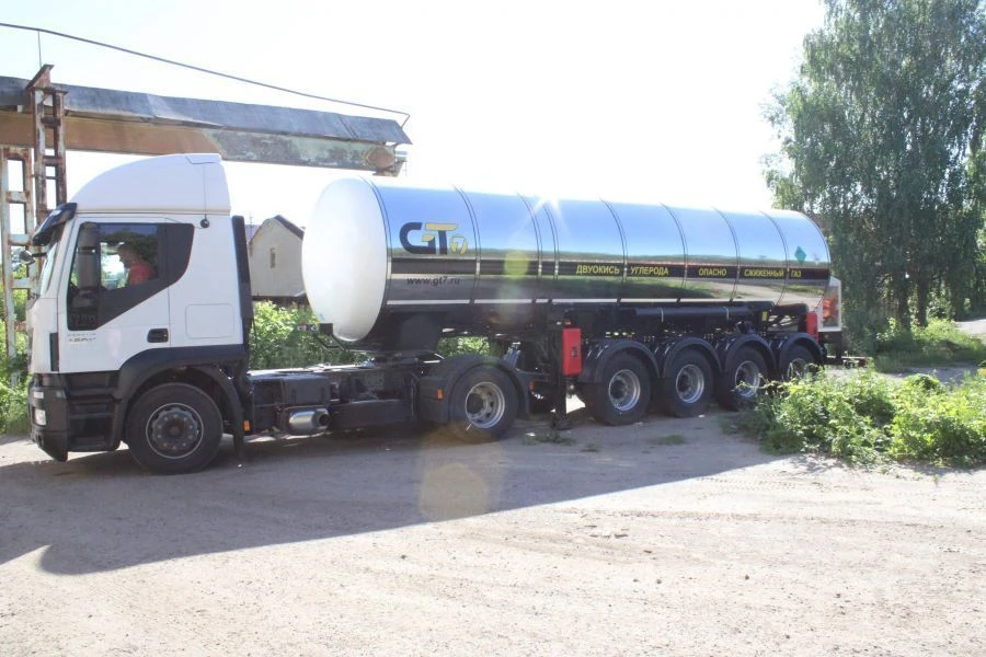 Semi-trailer-tanker PPCTU4, type PPCTU4, modification 96831-0000010-06 ( with pump). Axial unit AGOS-4-GT7-00.00.000