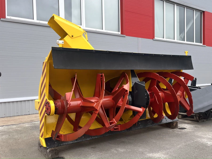 Mounted milling-rotor snow clearing equipment C38.1 to tractor Kirovets K-525, K-530