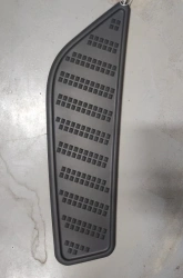 UC1A11-8403509 Rear left anti-slip lining
