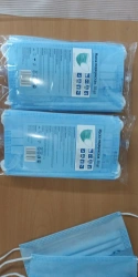 Medical non-sterile disposable three-layer mask
