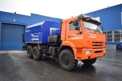 Universal engine heater (UEH), UZST brand, type UZST03, modification 6892-10 on KAMAZ 5350-37 chassis.