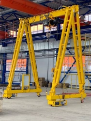 Mobile crane unit, model MKU-T-Q-L-H