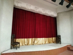 Intermission sliding stage curtain. Art. 0001