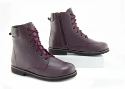 Complex orthopaedic footwear for unilateral amputation with insulated lining, complex orthopaedic footwear for preserved skin