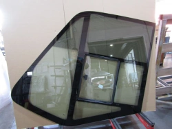 Side window glass with vent GAZ A63R42-5403053