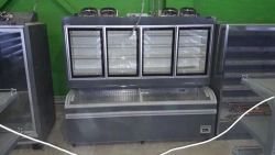 Refrigerated display case of "Chelsea" series VS 66-2500-01