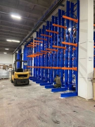 Cantilever racks