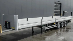Flatbed semi-trailer (model 9453-0000010-10)