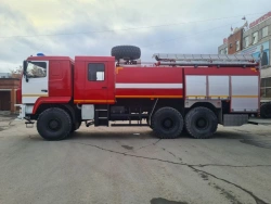 Fire tanker AC 8,0-40/4 (6318), on MAZ 6318C5, 6318C9, 63182H, 63182J, 631828, 63182L chassis.