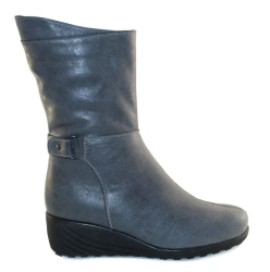 Orthopaedic footwear of low complexity with insulated lining (pair): women's mid-calf boots of sizes 210-275 of serial productio