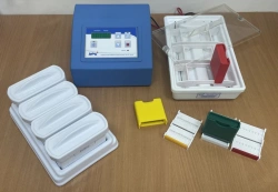Device for electrophoresis of blood serum proteins on cellulose acetate films with adjustable parameters of voltage, current str