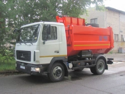 Side-loading rubbish truck KO-449-17 (based on chassis MAZ-4371C0, MAZ-437121)