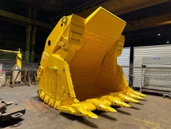 Reinforced rock bucket 12 m3 RS-2000 (straight shovel)