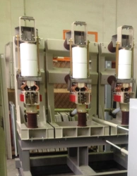 Vacuum generator switches 20 kV series VGU-20