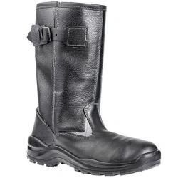 Special footwear (welder's boots) for men and women labelled "Leader" for protection against high temperatures, sparks, splashes