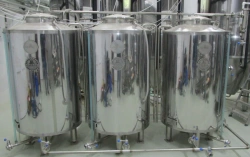 Tank for washing solutions MS, capacity 50-10000 litres (0,05-10 cubic metres), made according to TU 5131-003-53838447-2014.