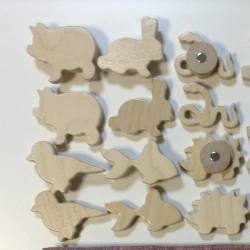 Set of chips for "Sensino": animal world