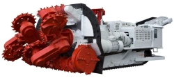 Ural-20R tunnelling and cleaning machine