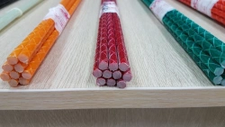 Composite garden pegs KS