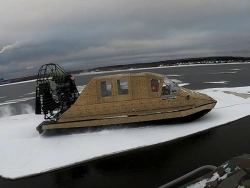 Airboat "Roza Vetrov" RV-7NSH
