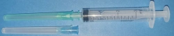 Luer type sterile three-component single-use injecting syringe of 3 ml nominal capacity with two needles