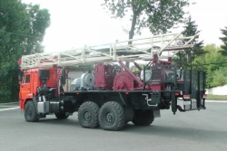 Exploration and production drilling rig URB25
