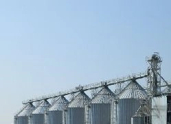 Metal silo with flat base C 8.18/5