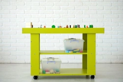 Landscape table for games